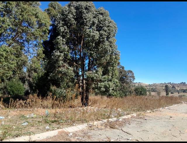 LAND FOR SALE IN FLEURHOF